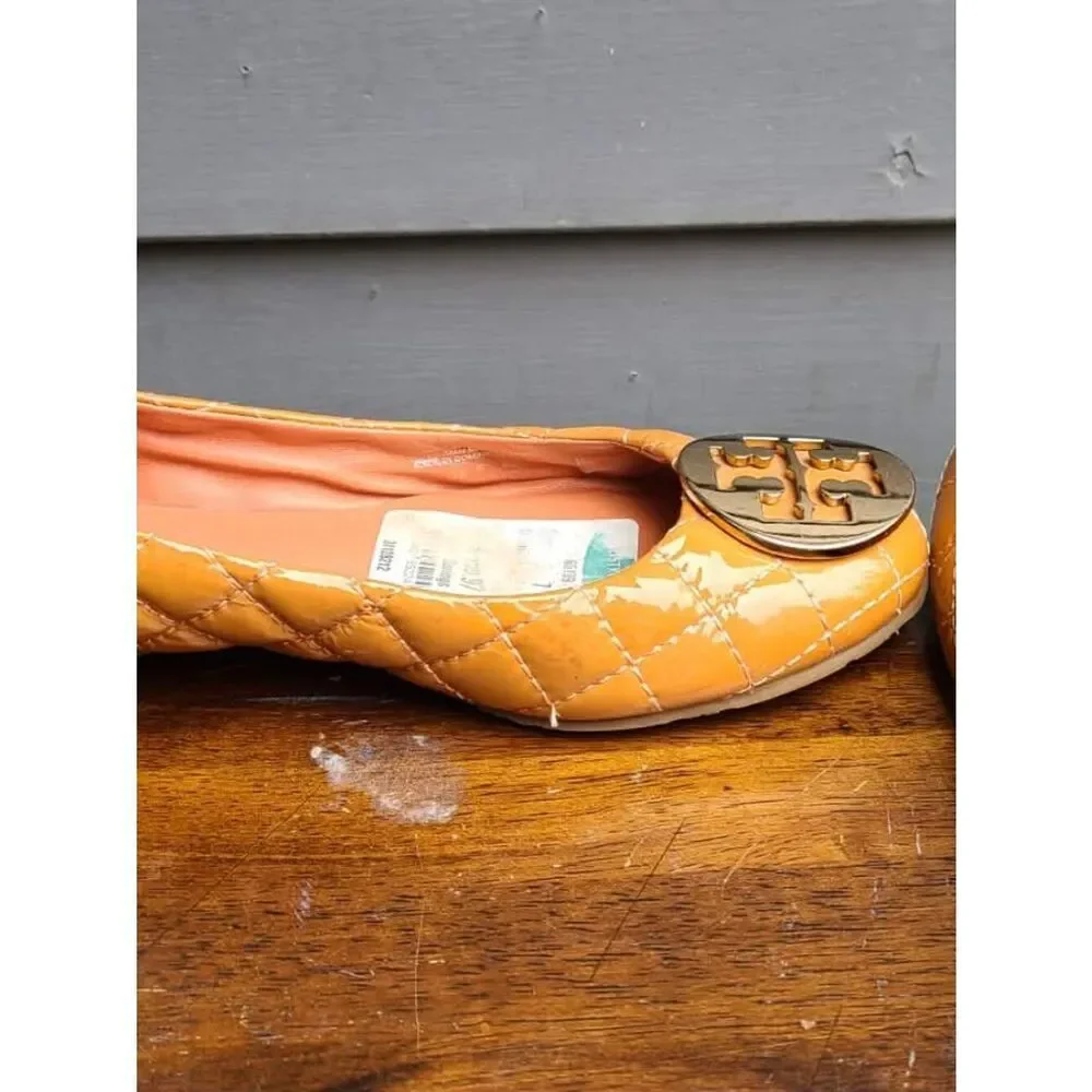 Tory Burch Reva Peach Quilted Patent Leather Flats size 7 NWT stained